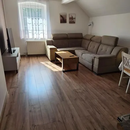 Gościniec Zapiecek-3